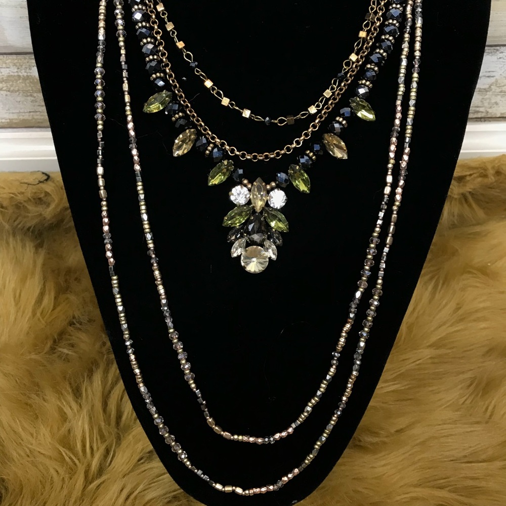 Rhinestone necklace & long bead necklace
